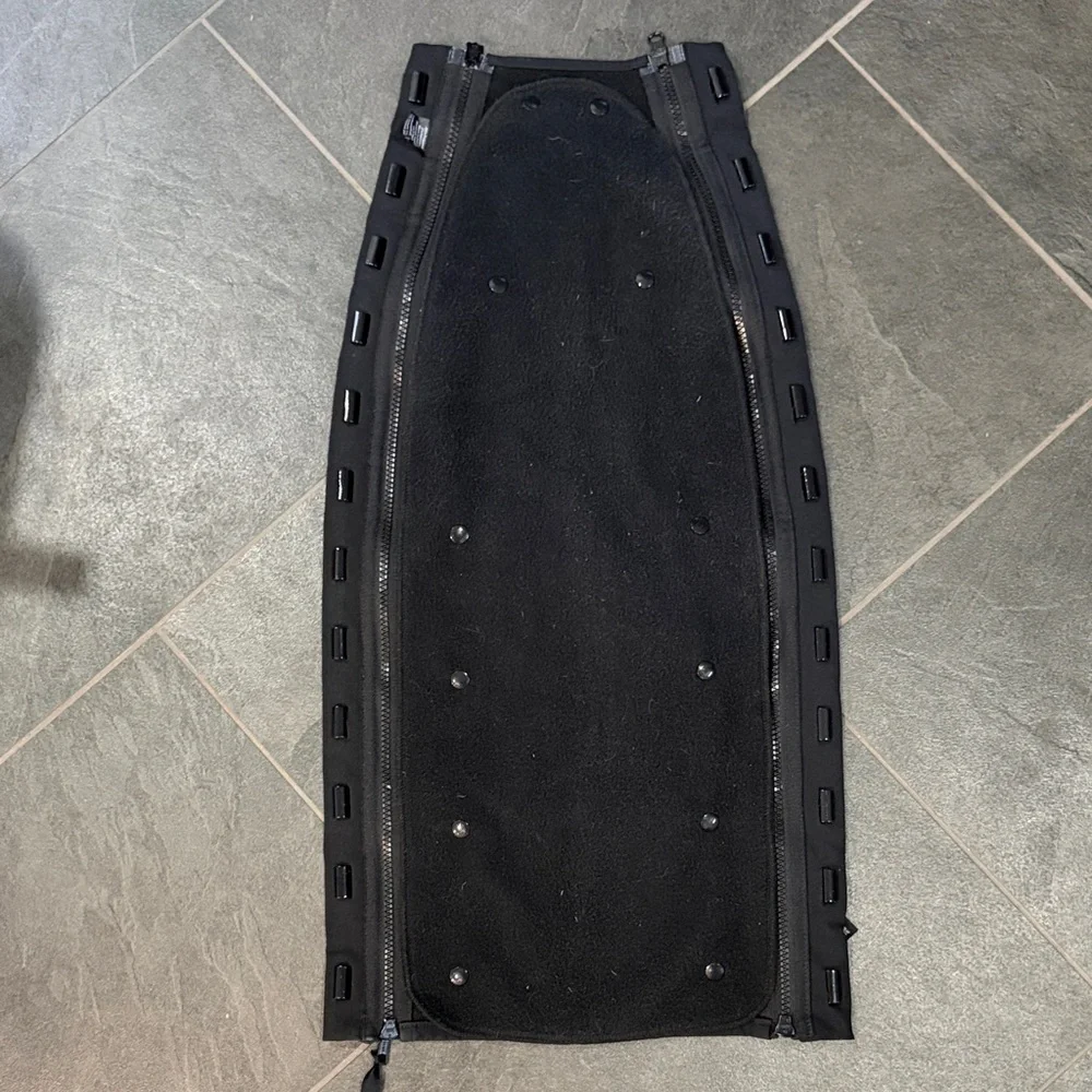 Make My Belly Fit Universal Jacket Extender (Maternity / Babywearing) - Picture 5 of 5